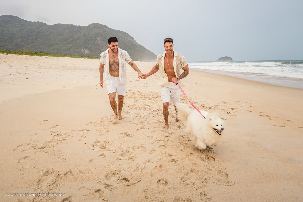 ensaio-felipe-e-juan-praia-de-grumari-rio-de-janeiro-paula-dau-fabio-figueiredo-fotografia