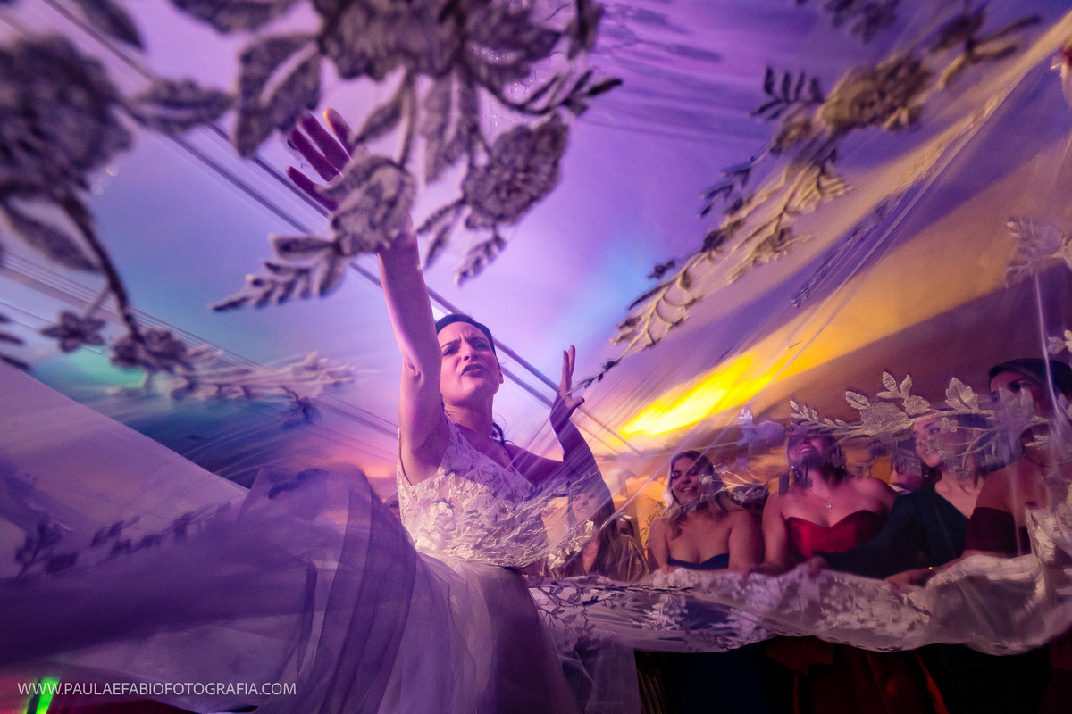 casamento-fernanda-e-rafael-mansao-rosa-alto-da-boa-vista-rj-paula-dau-fabio-figueiredo-fotografia-pista-de-danca-animada