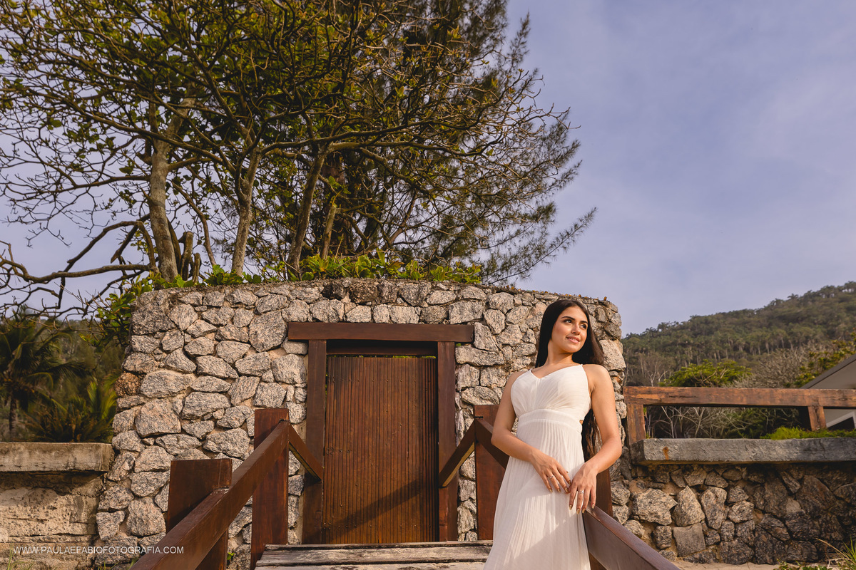 ensaio-book-15-anos-nina-praia-de-itacoatiara-pedra-do-pampo-niteroi-rj