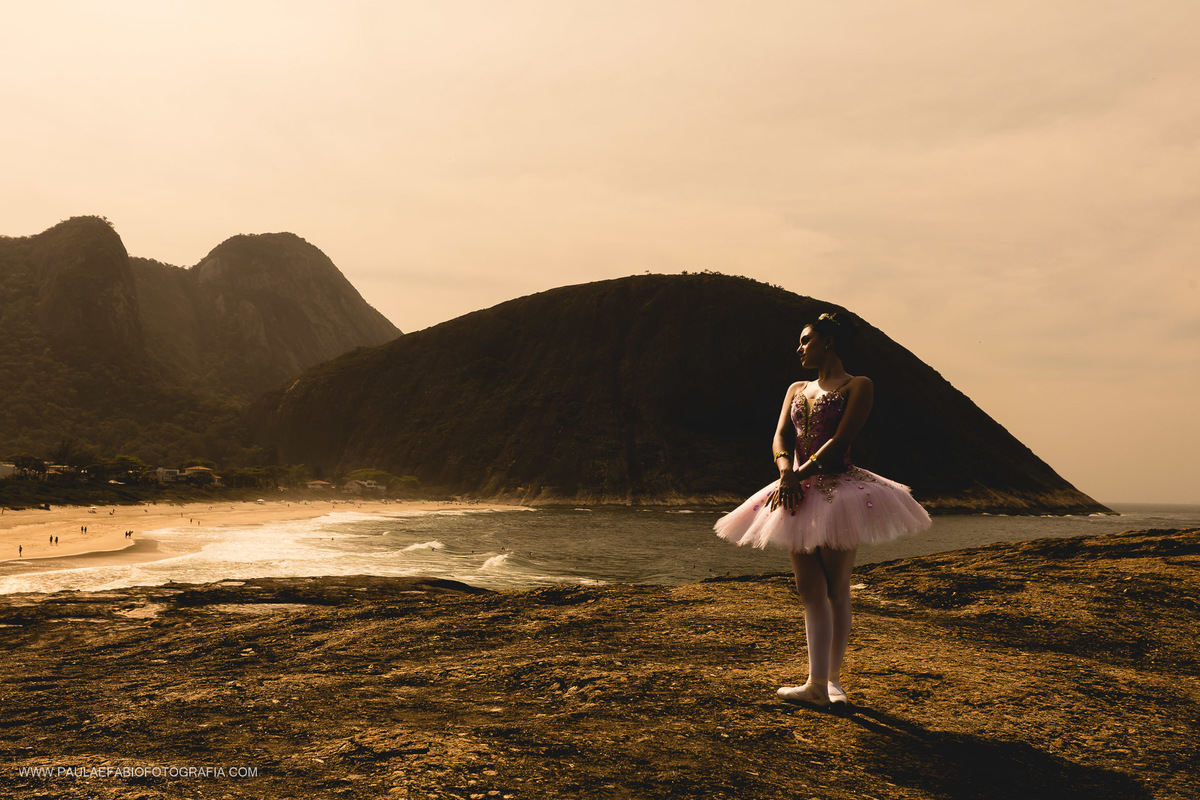 ensaio-book-15-anos-nina-praia-de-itacoatiara-pedra-do-pampo-niteroi-rj