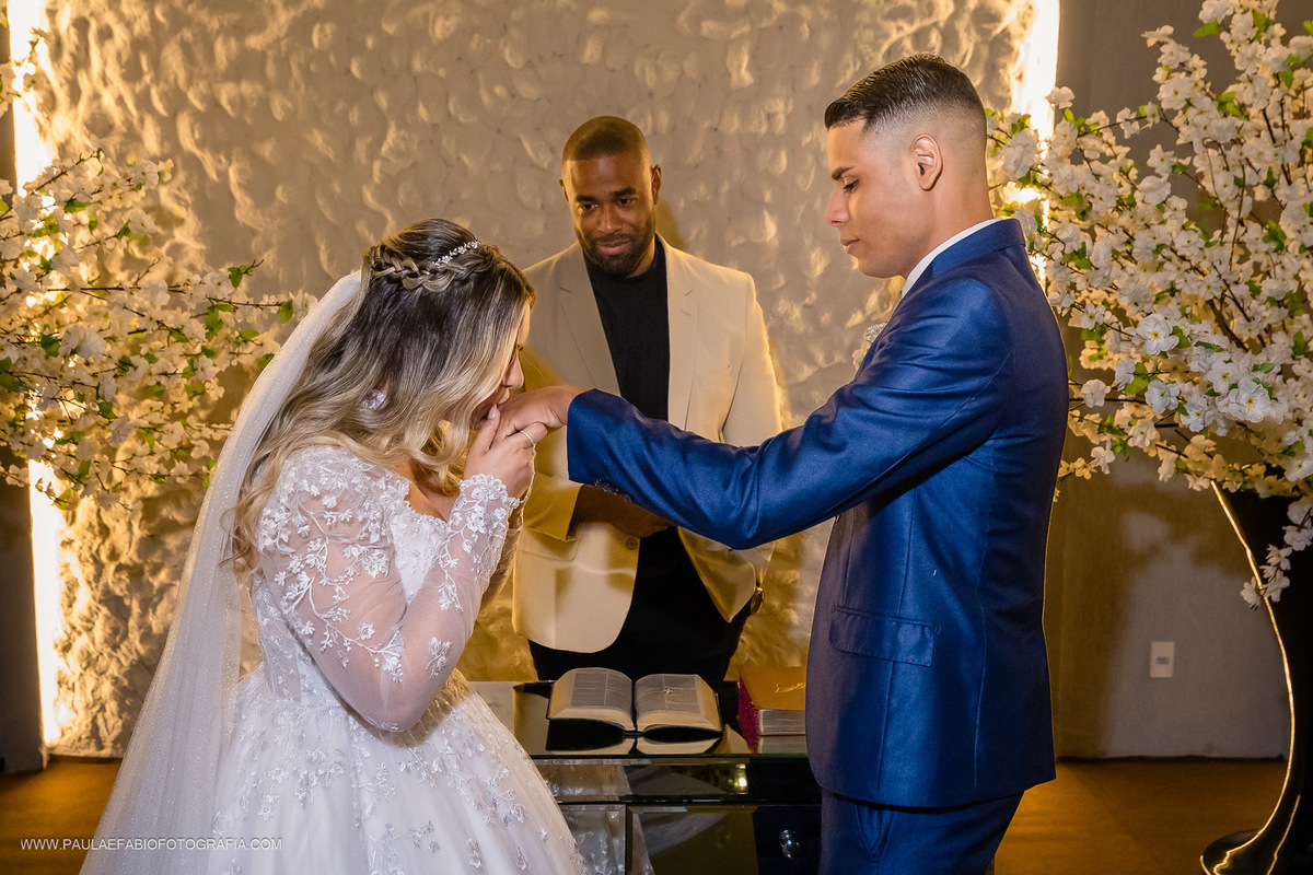 casamento-giselle-e-anderson-espaco-277-nova-iguacu-rio-de-janeiro-rj-paula-dau-fabio-figueiredo-fotografia-amor-em-movimento-producoes
