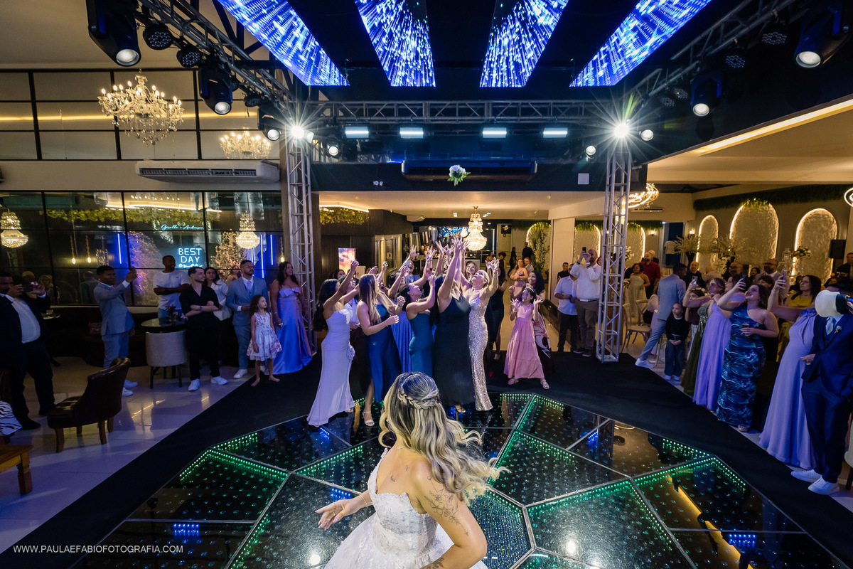 casamento-giselle-e-anderson-espaco-277-nova-iguacu-rio-de-janeiro-rj-paula-dau-fabio-figueiredo-fotografia-amor-em-movimento-producoes