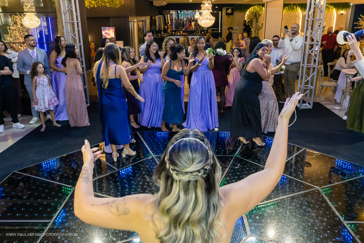 casamento-giselle-e-anderson-espaco-277-nova-iguacu-rio-de-janeiro-rj-paula-dau-fabio-figueiredo-fotografia-amor-em-movimento-producoes