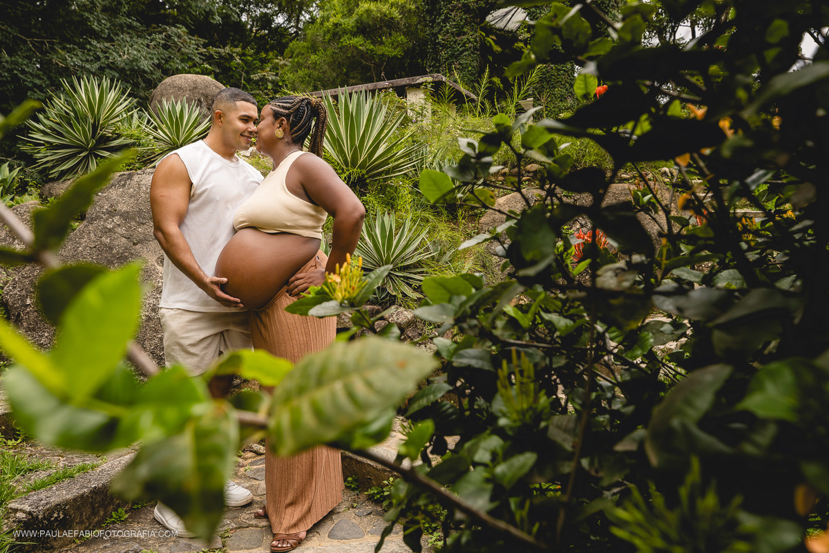 esperando-emanuela-ensaio-gestante-luana-mateus-e-micaela-jardim-botanico-rj-paula-dau-fabio-figueiredo-fotografia-amor-em-movimento-producoes