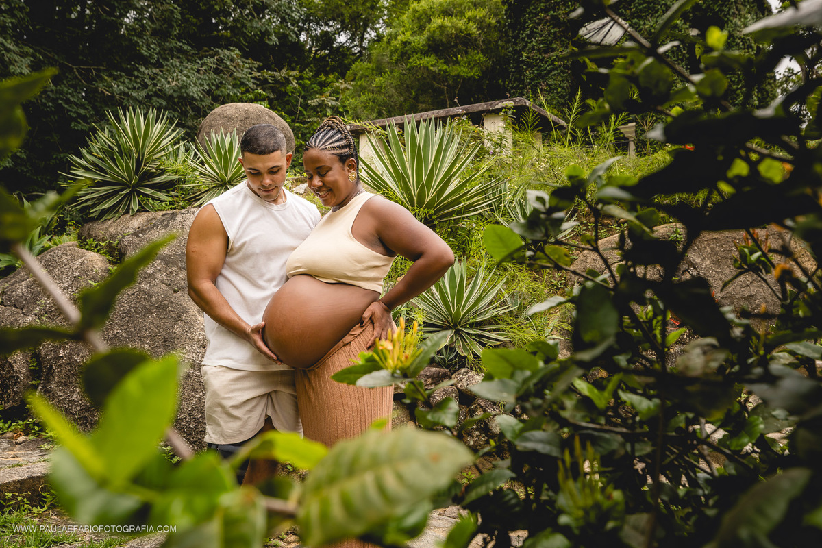 esperando-emanuela-ensaio-gestante-luana-mateus-e-micaela-jardim-botanico-rj-paula-dau-fabio-figueiredo-fotografia-amor-em-movimento-producoes