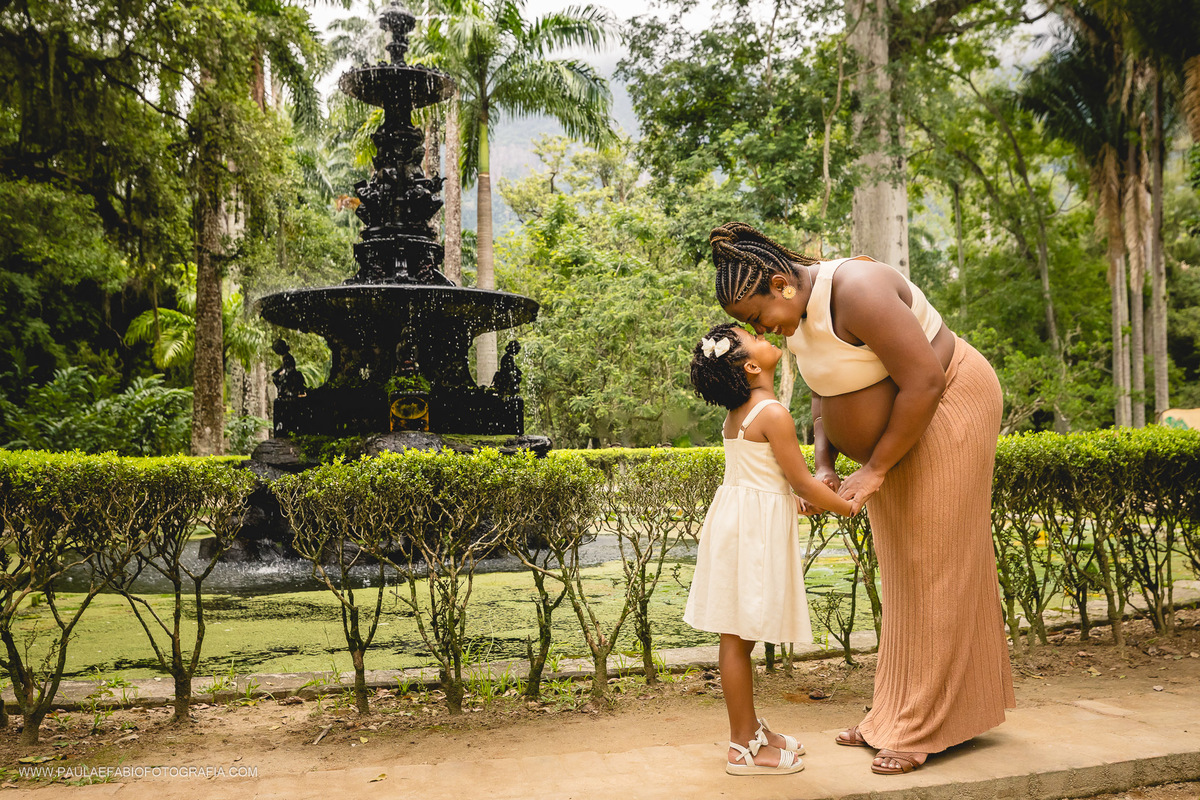 esperando-emanuela-ensaio-gestante-luana-mateus-e-micaela-jardim-botanico-rj-paula-dau-fabio-figueiredo-fotografia-amor-em-movimento-producoes