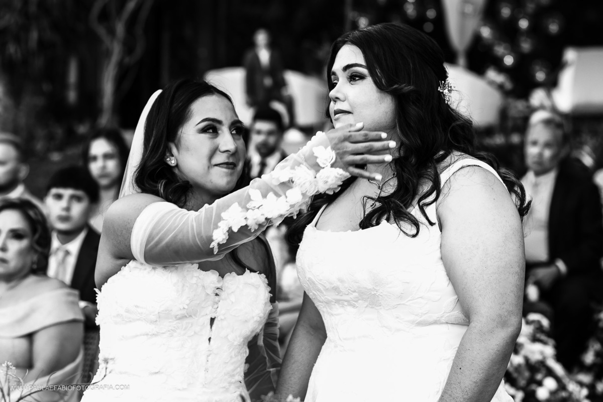 destination-wedding-casamento-elisa-e-marisa-casa-de-santa-teresa-rj-paula-dau-fabio-figueiredo-fotografia-amor-em-movimento-producoes