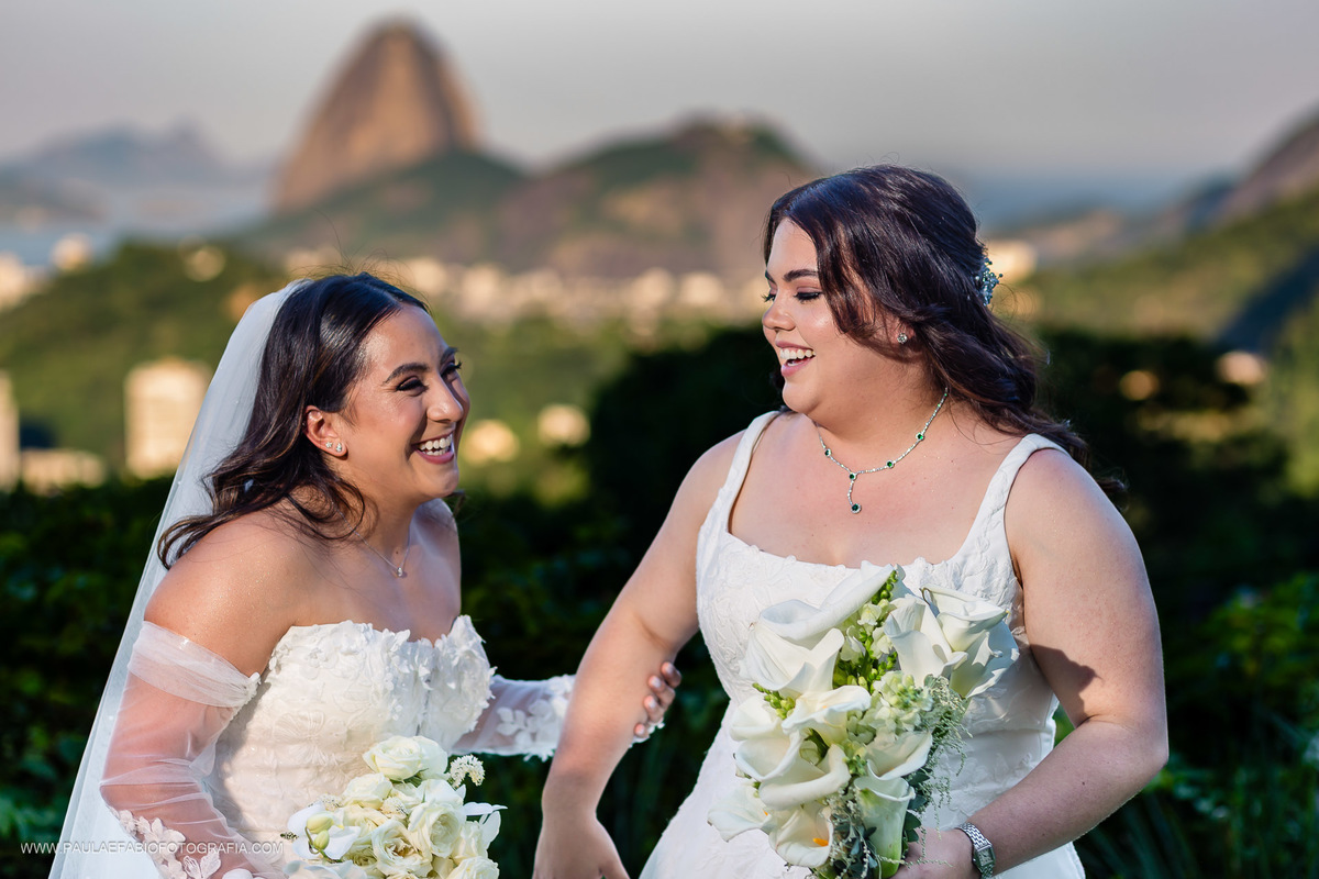 destination-wedding-casamento-elisa-e-marisa-casa-de-santa-teresa-rj-paula-dau-fabio-figueiredo-fotografia-amor-em-movimento-producoes