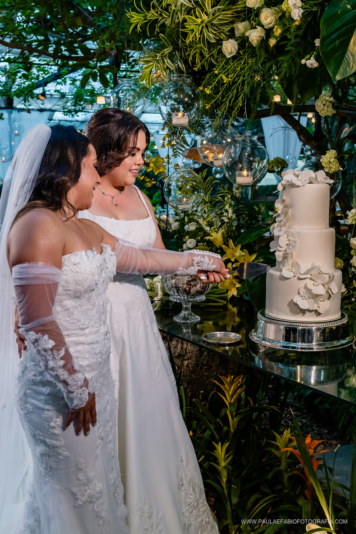 destination-wedding-casamento-elisa-e-marisa-casa-de-santa-teresa-rj-paula-dau-fabio-figueiredo-fotografia-amor-em-movimento-producoes