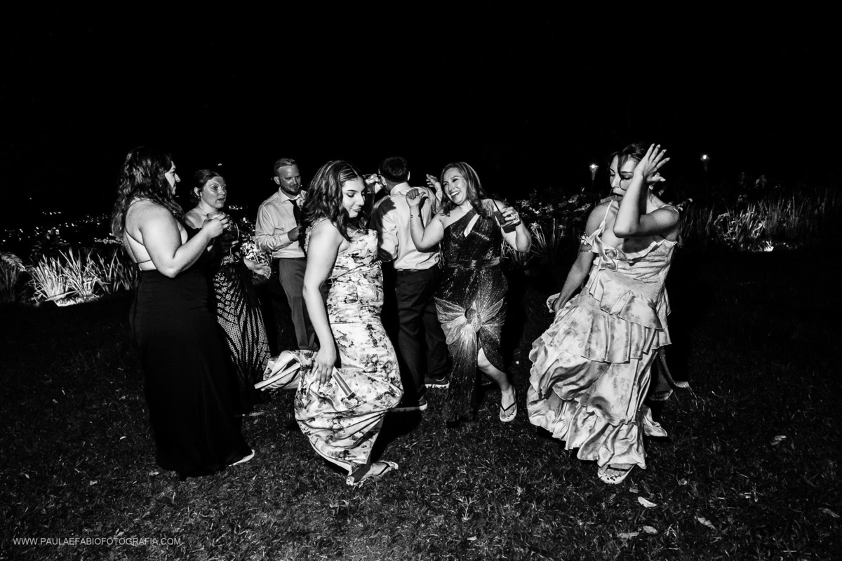 destination-wedding-casamento-elisa-e-marisa-casa-de-santa-teresa-rj-paula-dau-fabio-figueiredo-fotografia-amor-em-movimento-producoes