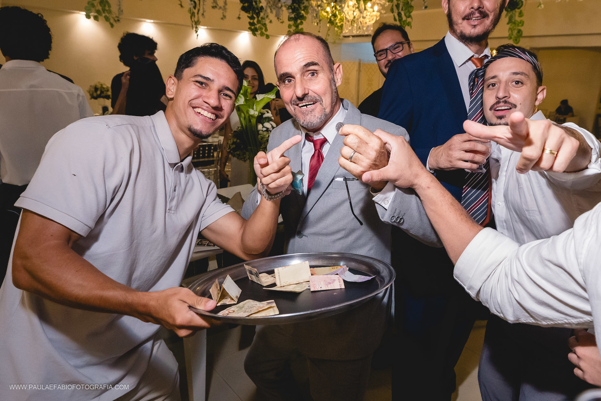 casamento-ana-e-breno-vila-romana-jacarepagua-rj-paula-dau-fabio-figueiredo-fotografia-amor-em-movimento-producoes