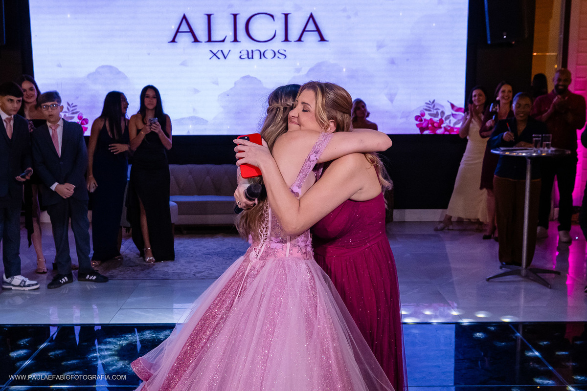 aniversario-alicia-15-anos-ballroom-barra-olimpica-rj