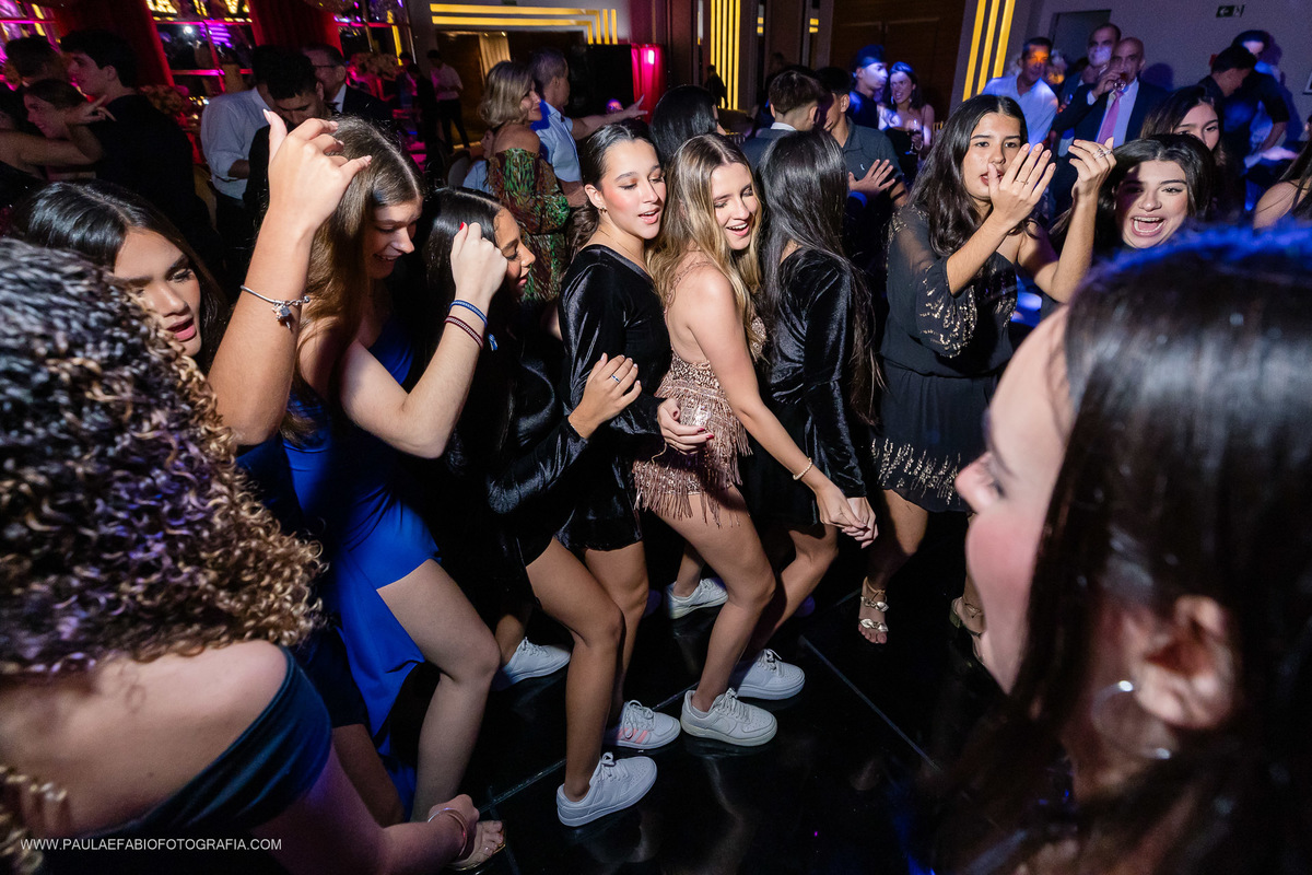 aniversario-alicia-15-anos-ballroom-barra-olimpica-rj