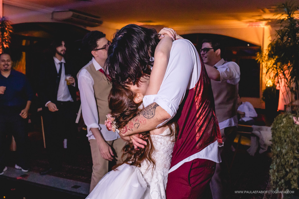 casamento-ana-paula-e-lucas-villa-riso-vila-aurea-eventos-sao-conrado-rj-pista-de-danca-paula-dau-fabio-figueiredo-fotografia-amor-em-movimento-producoes