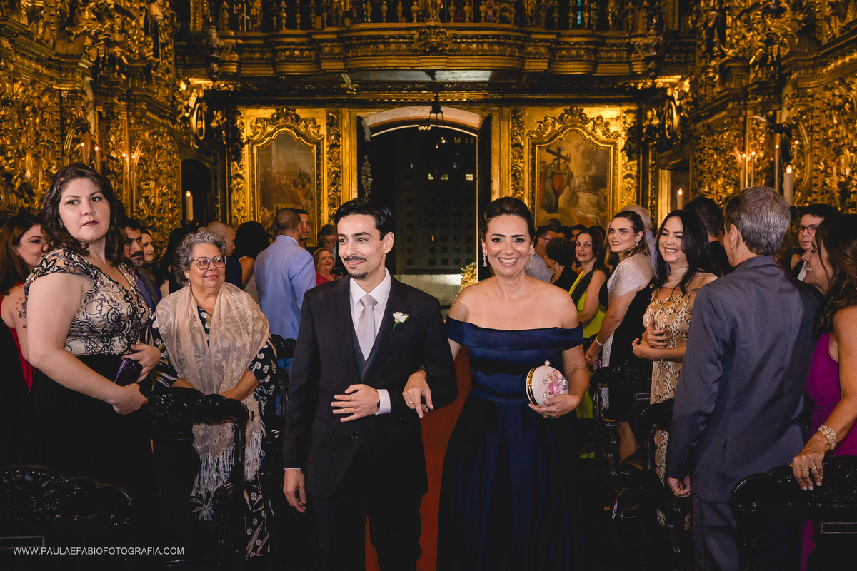 casamento-fernanda-e-victor-igreja-sao-francisco-da-penitencia-ballroom-alto-da-boa-vista-rj-paula-dau-fabio-figueiredo-fotografia-amor-em-movimento-producoes