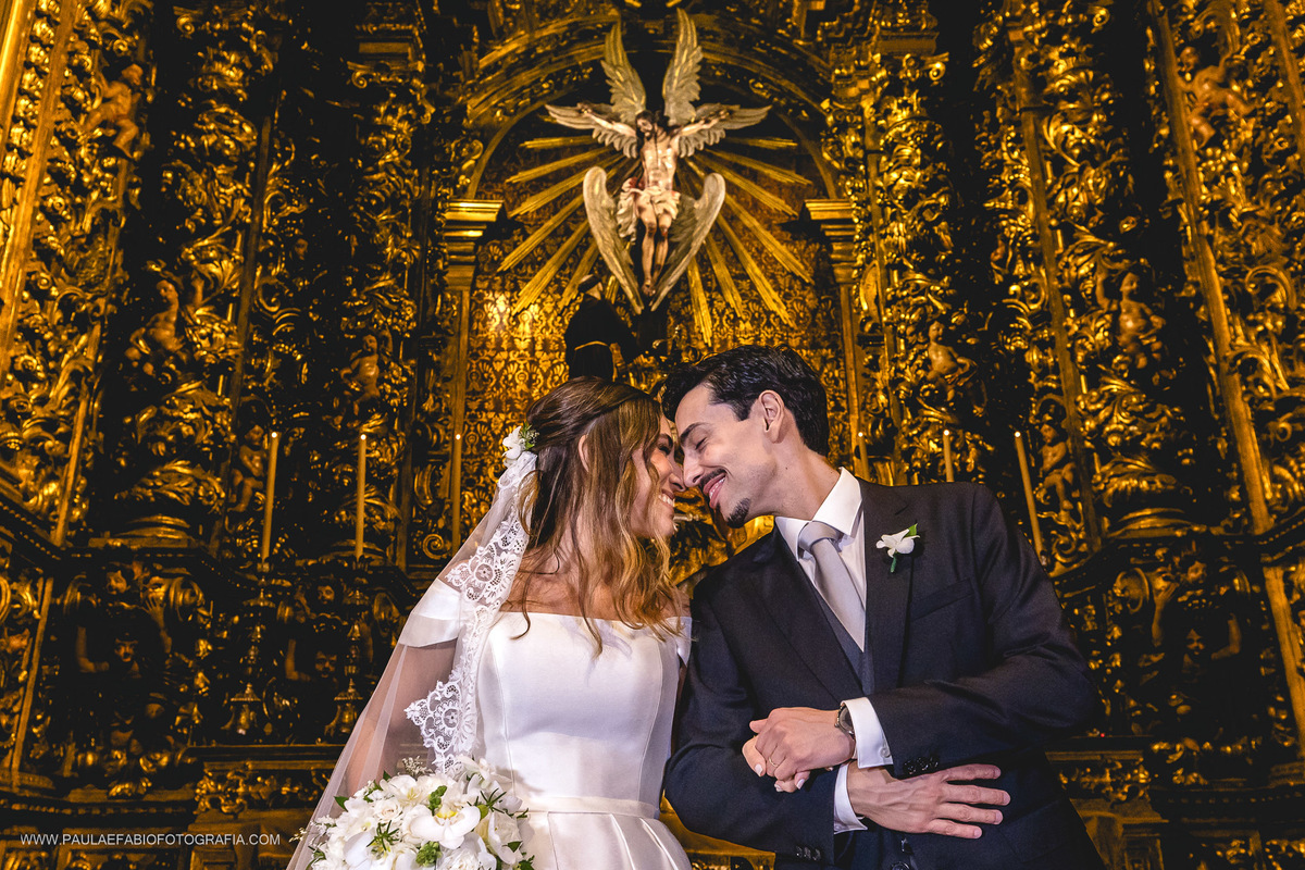 casamento-fernanda-e-victor-igreja-sao-francisco-da-penitencia-ballroom-alto-da-boa-vista-rj-paula-dau-fabio-figueiredo-fotografia-amor-em-movimento-producoes