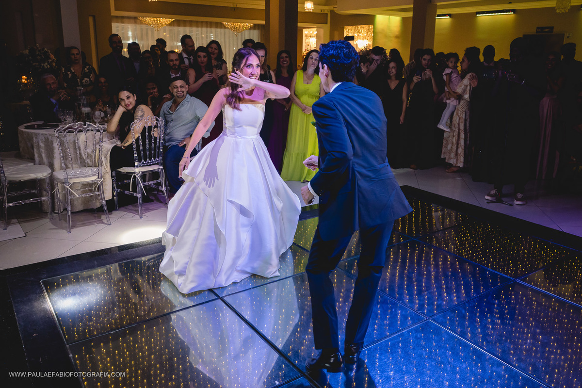 casamento-fernanda-e-victor-igreja-sao-francisco-da-penitencia-ballroom-alto-da-boa-vista-rj-paula-dau-fabio-figueiredo-fotografia-amor-em-movimento-producoes