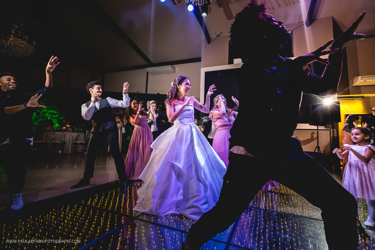 casamento-fernanda-e-victor-igreja-sao-francisco-da-penitencia-ballroom-alto-da-boa-vista-rj-paula-dau-fabio-figueiredo-fotografia-amor-em-movimento-producoes