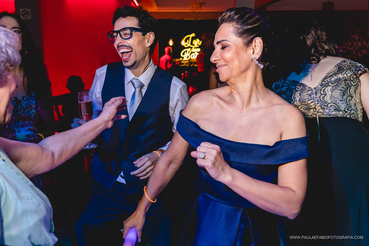 casamento-fernanda-e-victor-igreja-sao-francisco-da-penitencia-ballroom-alto-da-boa-vista-rj-paula-dau-fabio-figueiredo-fotografia-amor-em-movimento-producoes