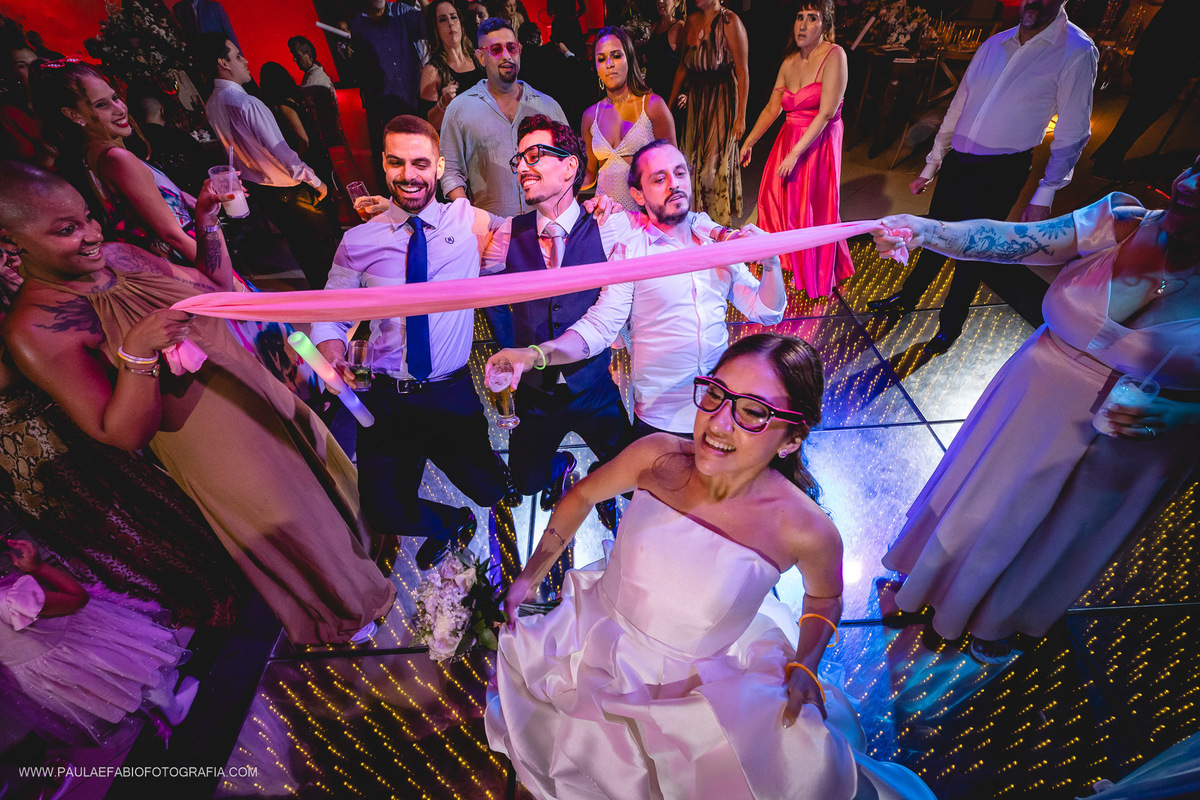 casamento-fernanda-e-victor-igreja-sao-francisco-da-penitencia-ballroom-alto-da-boa-vista-rj-paula-dau-fabio-figueiredo-fotografia-amor-em-movimento-producoes