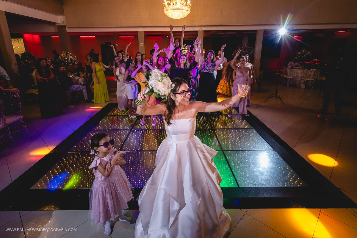 casamento-fernanda-e-victor-igreja-sao-francisco-da-penitencia-ballroom-alto-da-boa-vista-rj-paula-dau-fabio-figueiredo-fotografia-amor-em-movimento-producoes