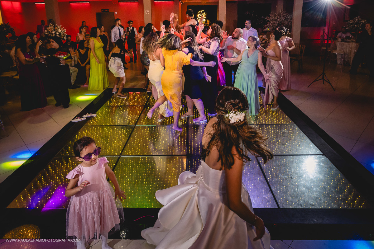 casamento-fernanda-e-victor-igreja-sao-francisco-da-penitencia-ballroom-alto-da-boa-vista-rj-paula-dau-fabio-figueiredo-fotografia-amor-em-movimento-producoes