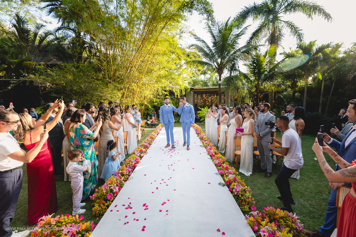 casamento-felipe-e-juan-alem-do-sonho-guaratiba-rj-paula-dau-fabio-figueiredo-fotografia-amor-em-movimento-producoes
