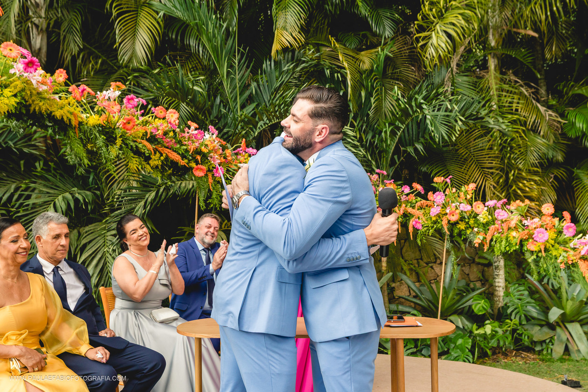 casamento-felipe-e-juan-alem-do-sonho-guaratiba-rj-paula-dau-fabio-figueiredo-fotografia-amor-em-movimento-producoes