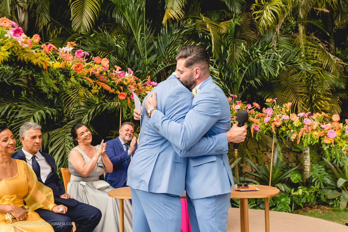 casamento-felipe-e-juan-alem-do-sonho-guaratiba-rj-paula-dau-fabio-figueiredo-fotografia-amor-em-movimento-producoes