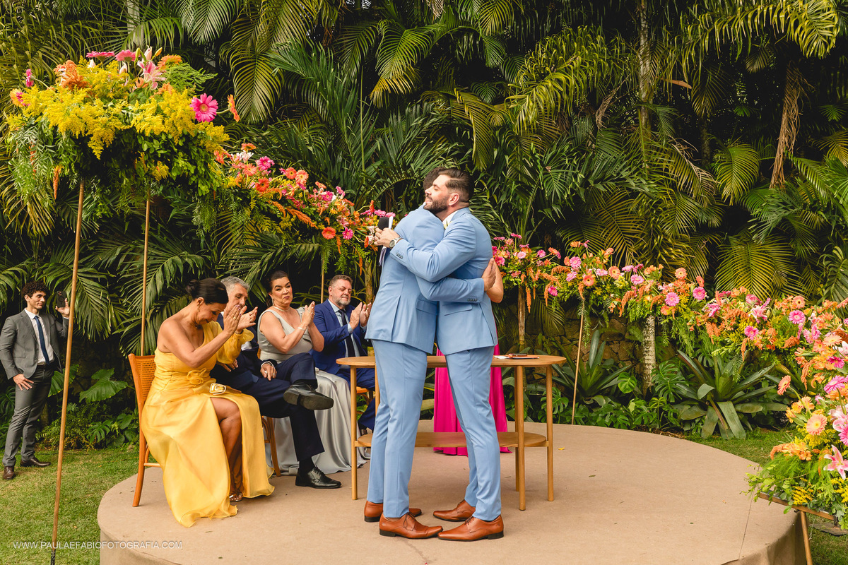 casamento-felipe-e-juan-alem-do-sonho-guaratiba-rj-paula-dau-fabio-figueiredo-fotografia-amor-em-movimento-producoes