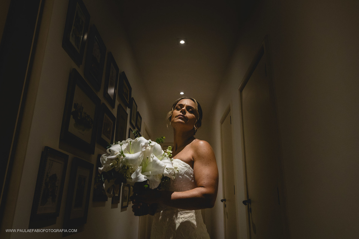 destination-wedding-casamento-fernanda-e-keith-casa-de-santa-teresa-rio-de-janeiro-dia-da-noiva-gerthrudes-rio-gerthrudes-noivos-paula-dau-fabio-figueiredo-fotografia-amor-em-movimento-producoes