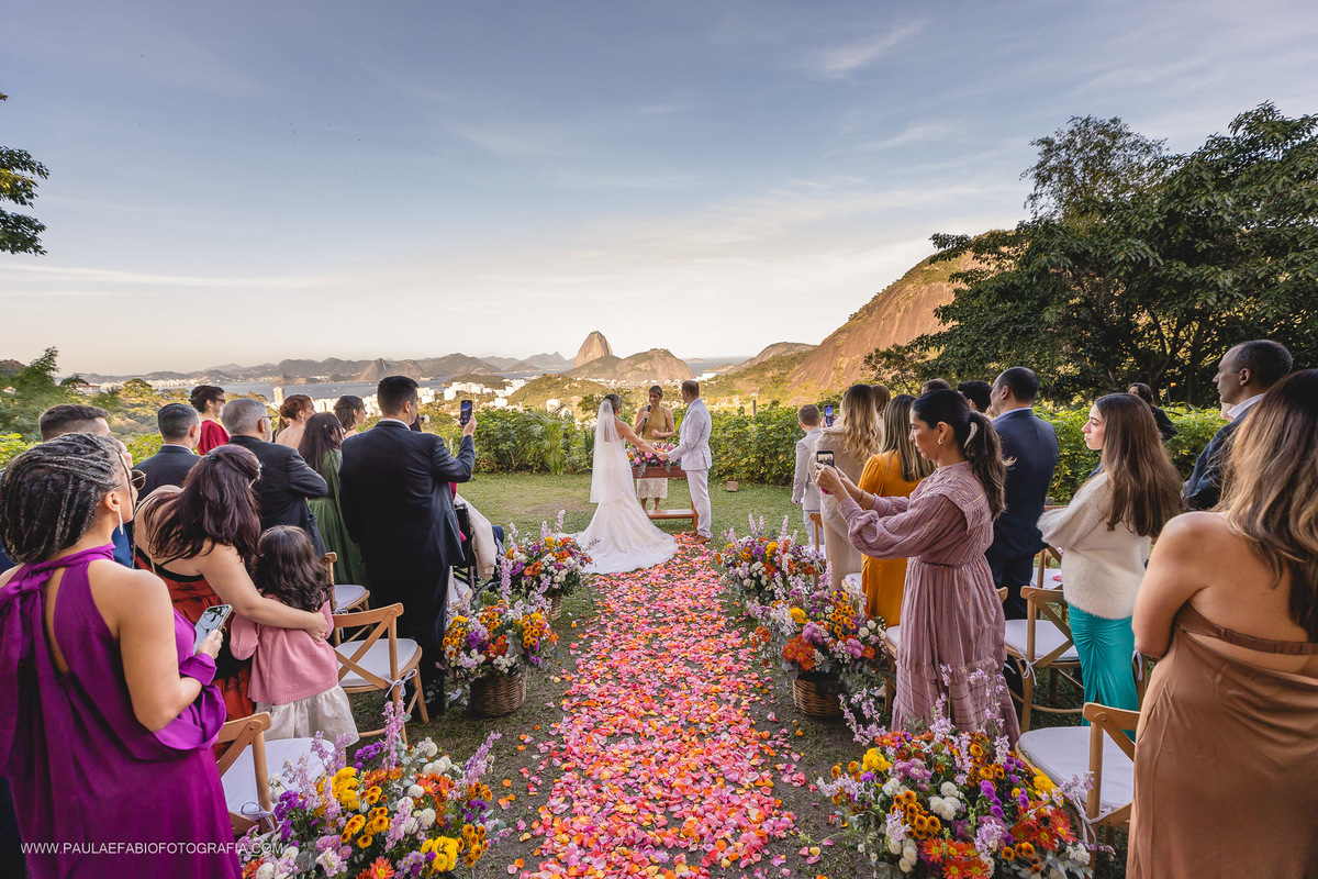 destination-wedding-casamento-fernanda-e-keith-casa-de-santa-teresa-rio-de-janeiro-paula-dau-fabio-figueiredo-fotografia-amor-em-movimento-producoes