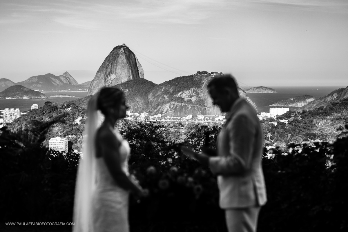 destination-wedding-casamento-fernanda-e-keith-casa-de-santa-teresa-rio-de-janeiro-paula-dau-fabio-figueiredo-fotografia-amor-em-movimento-producoes
