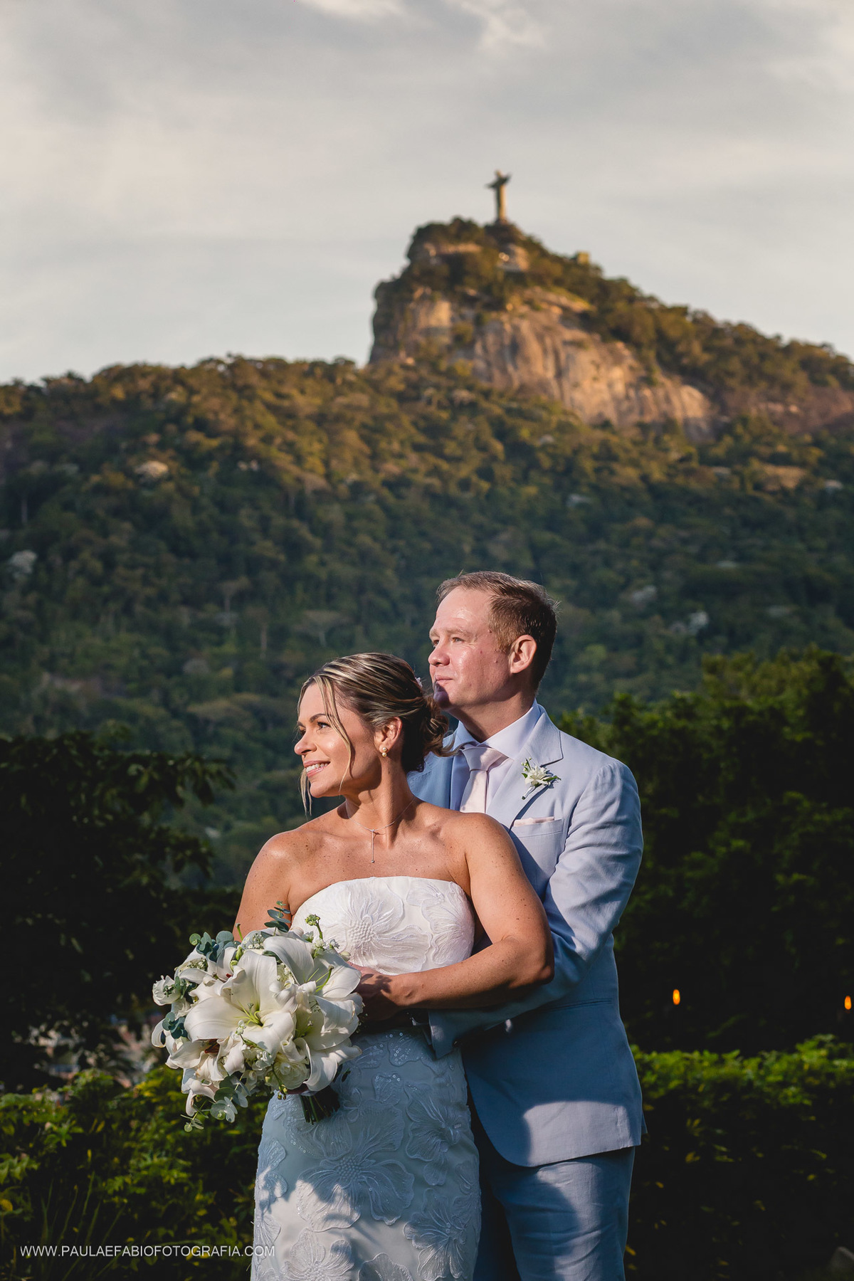 destination-wedding-casamento-fernanda-e-keith-casa-de-santa-teresa-rio-de-janeiro-paula-dau-fabio-figueiredo-fotografia-amor-em-movimento-producoes