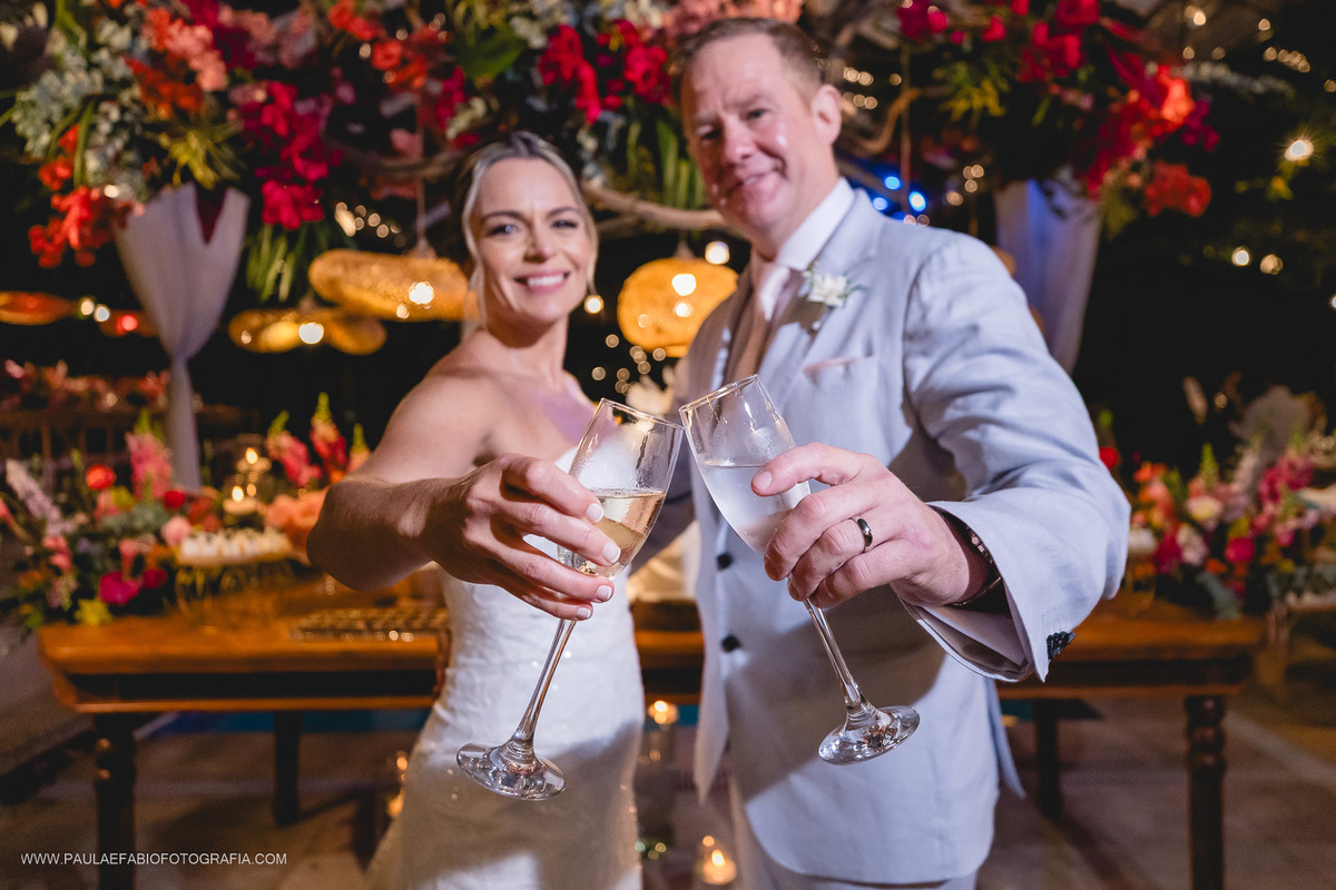 destination-wedding-casamento-fernanda-e-keith-casa-de-santa-teresa-rio-de-janeiro-paula-dau-fabio-figueiredo-fotografia-amor-em-movimento-producoes