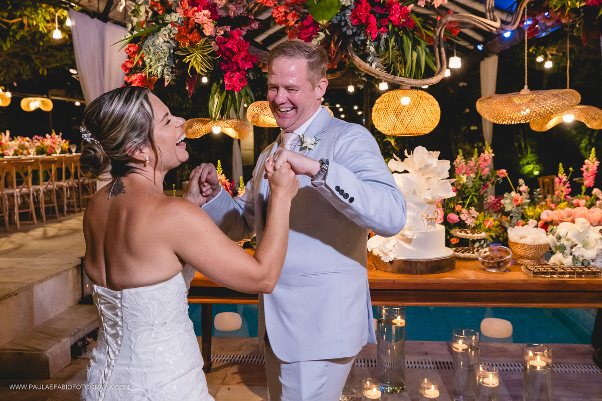 destination-wedding-casamento-fernanda-e-keith-casa-de-santa-teresa-rio-de-janeiro-paula-dau-fabio-figueiredo-fotografia-amor-em-movimento-producoes