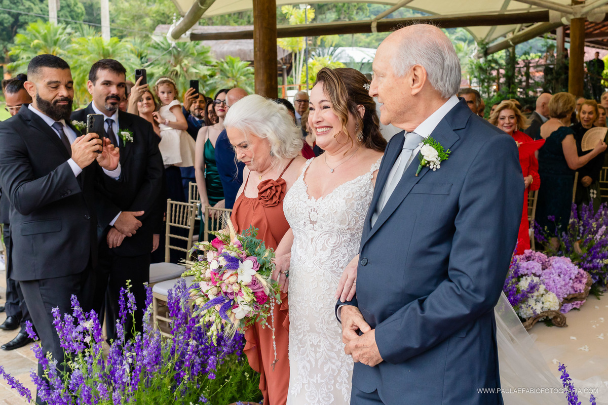 casamento-mariana-e-marco-andre-lajedo-vargem-grande-rj-paula-dau-fabio-figueiredo-fotografia-amor-em-movimento-producoes