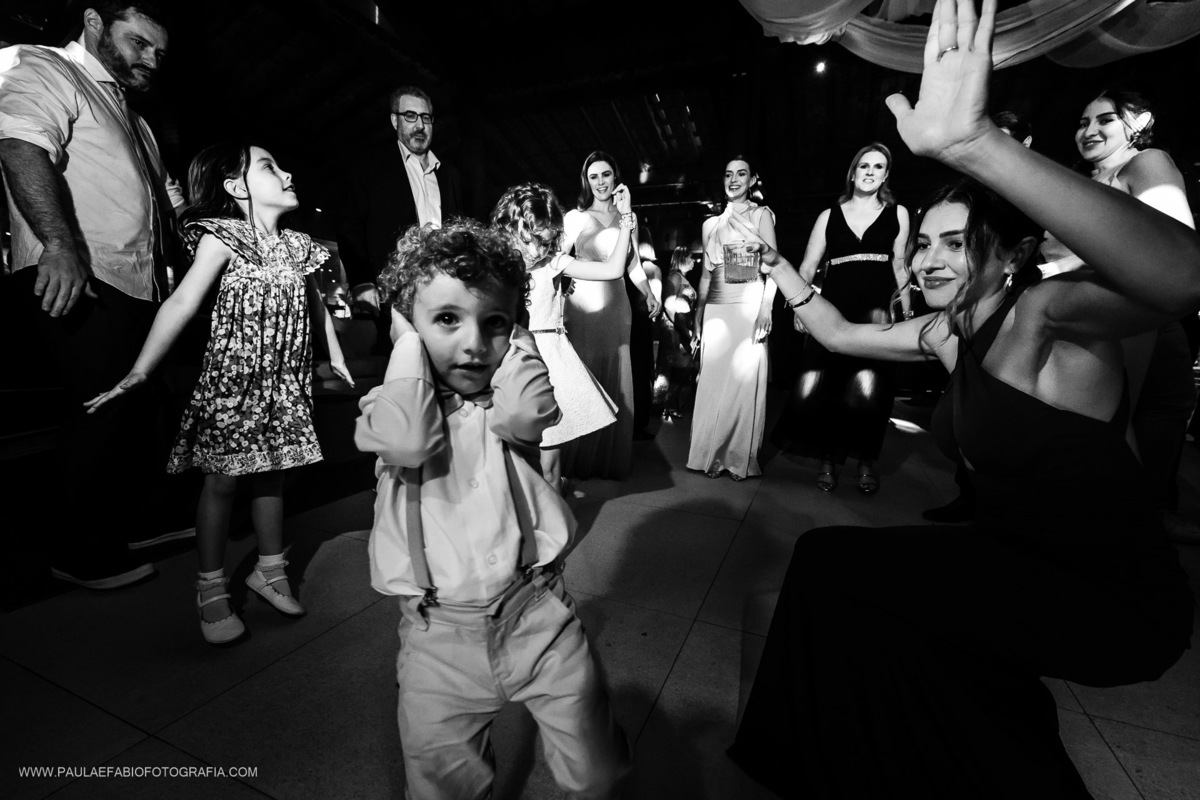 casamento-mariana-e-marco-andre-lajedo-vargem-grande-rj-paula-dau-fabio-figueiredo-fotografia-amor-em-movimento-producoes
