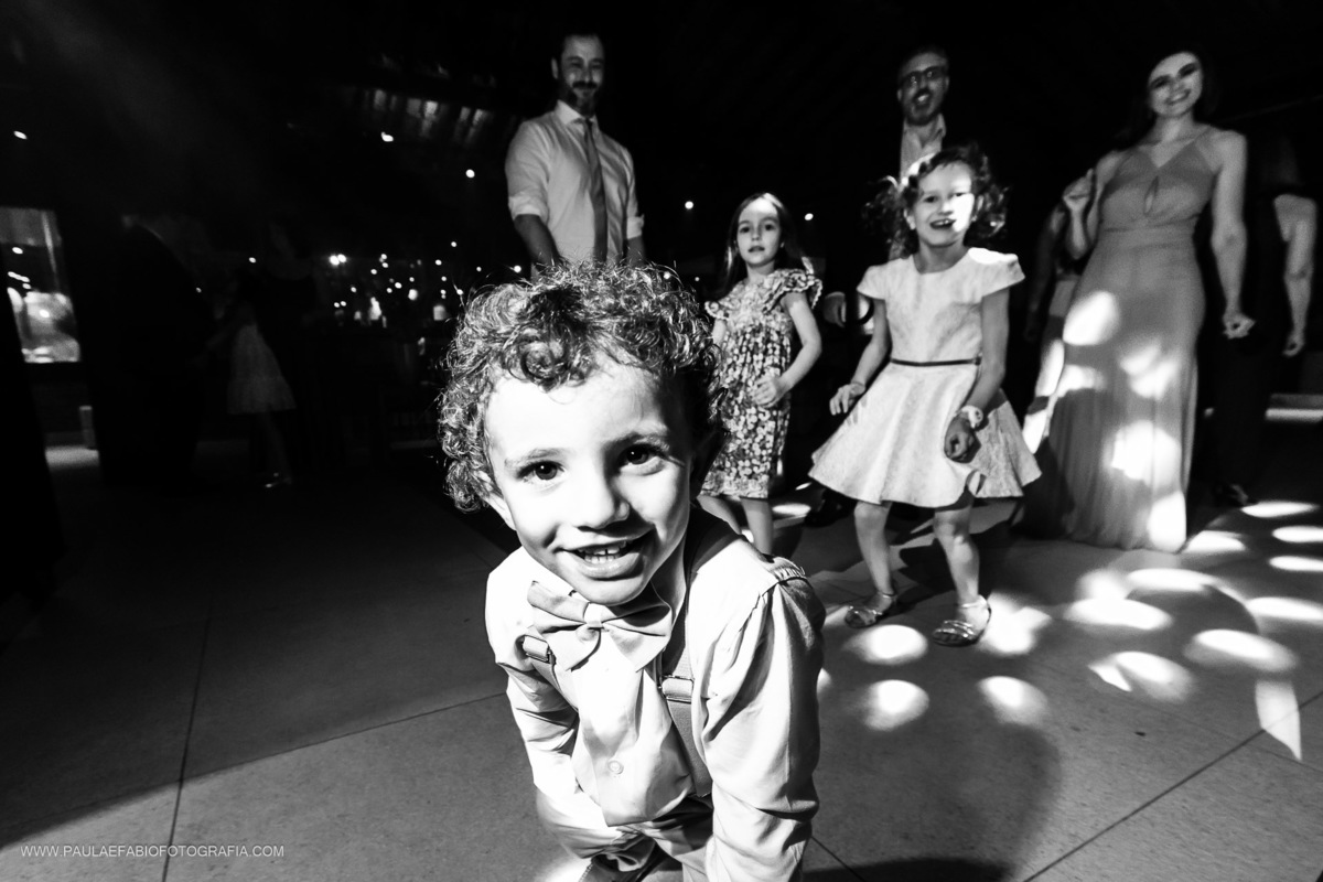 casamento-mariana-e-marco-andre-lajedo-vargem-grande-rj-paula-dau-fabio-figueiredo-fotografia-amor-em-movimento-producoes