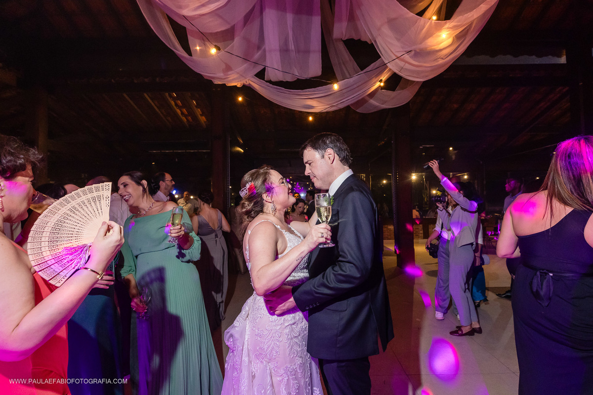 casamento-mariana-e-marco-andre-lajedo-vargem-grande-rj-paula-dau-fabio-figueiredo-fotografia-amor-em-movimento-producoes