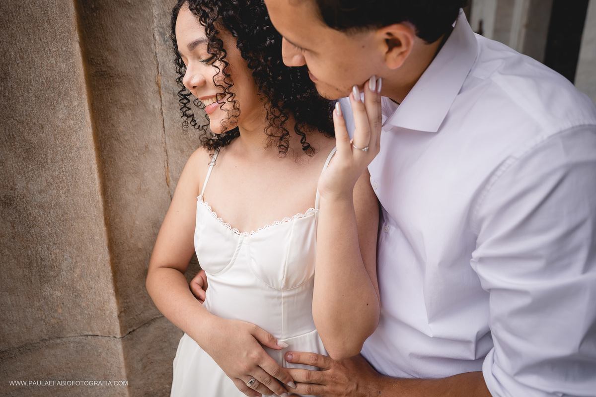 ensaio-pre-wedding-gabriella-e-jefferson-centro-historico-rio-de-janeiro-rj-paula-dau-fabio-figueiredo-fotografia-amor-em-movimento-producoes