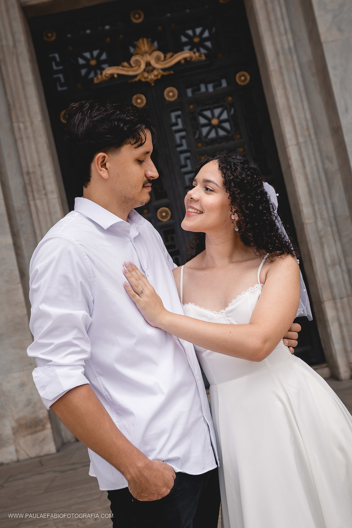 ensaio-pre-wedding-gabriella-e-jefferson-centro-historico-rio-de-janeiro-rj-paula-dau-fabio-figueiredo-fotografia-amor-em-movimento-producoes