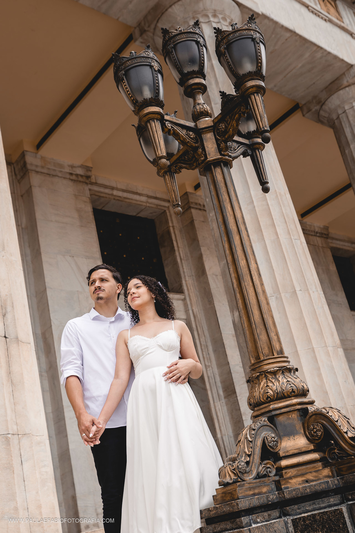ensaio-pre-wedding-gabriella-e-jefferson-centro-historico-rio-de-janeiro-rj-paula-dau-fabio-figueiredo-fotografia-amor-em-movimento-producoes