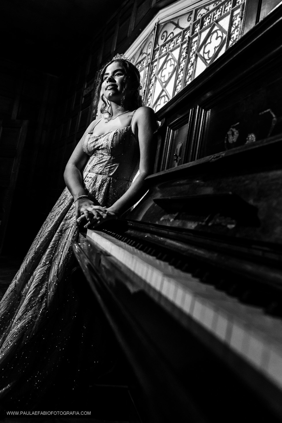 ensaio-debutante-giovanna-15-anos-castelo-country-clube-petropolis-rj-paula-dau-fabio-figueiredo-fotografia-amor-em-movimento-producoes
