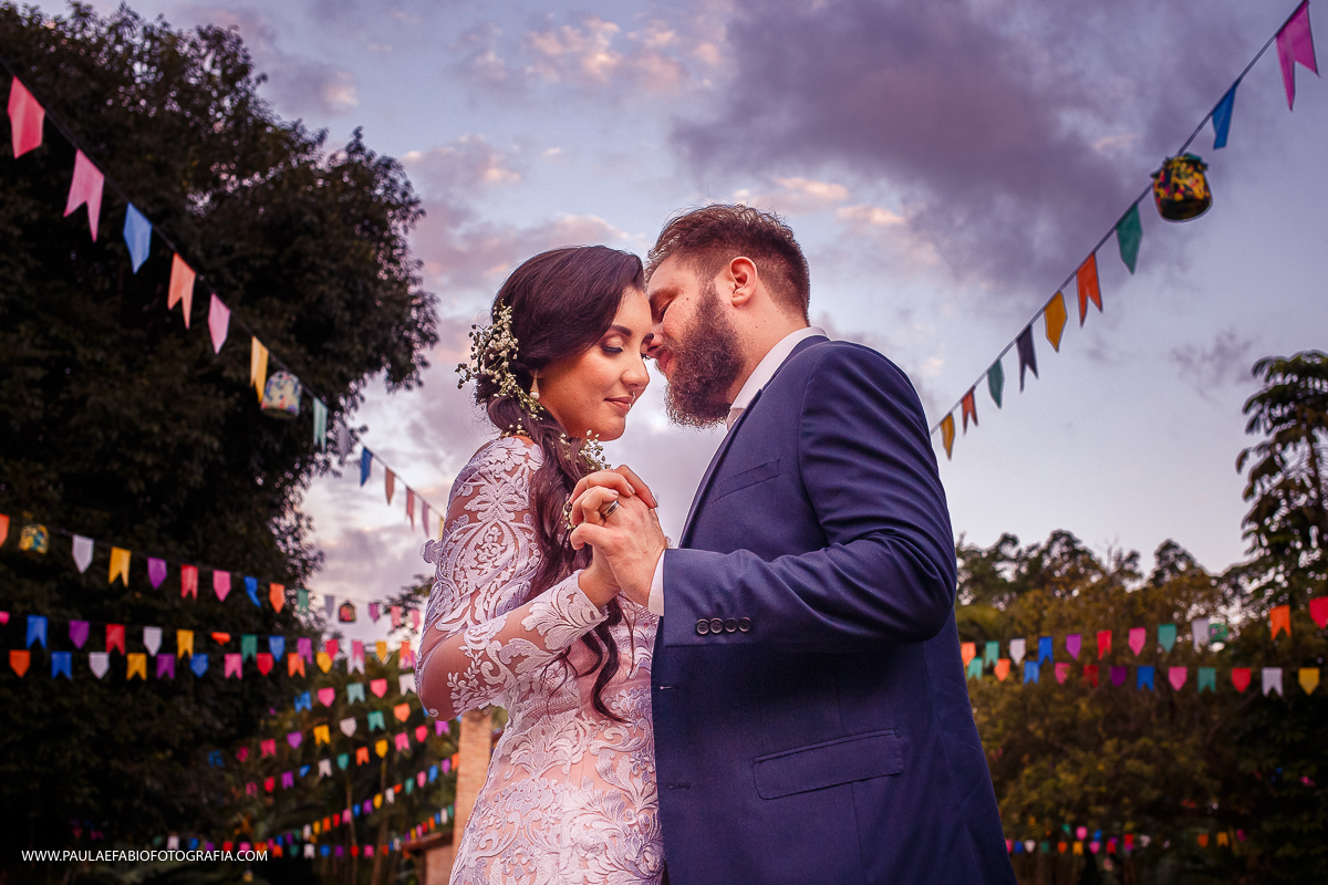ensaio-trash-the-dress-pos-wedding-casamento-vanessa-e-igor-sitio-santo-antonio-vargem-grande-rj-paula-dau-fabio-figueiredo-fotografia