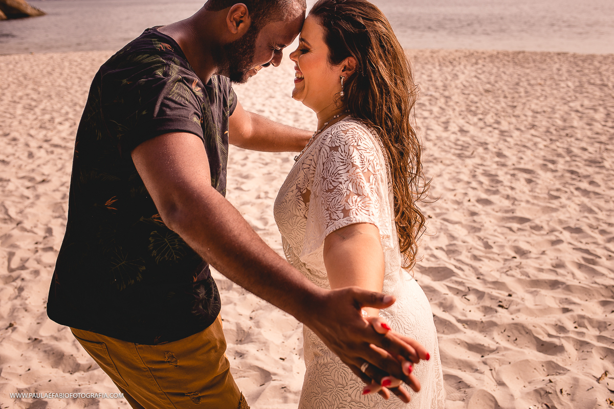 ensaio-pre-wedding-ensaio-pre-wedding-raquel-e-diogo-niteroi-rj-praia-adao-eva-parque-da-cidade-paula-dau-fabio-figueiredo-fotografia