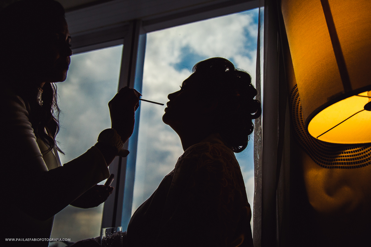 casamento-clarissa-e-jesiel-canto-do-alto-da-boa-vista-rj-paula-dau-fabio-figueiredo-fotografia-novotel-barra-da-tijuca-making-of-noiva