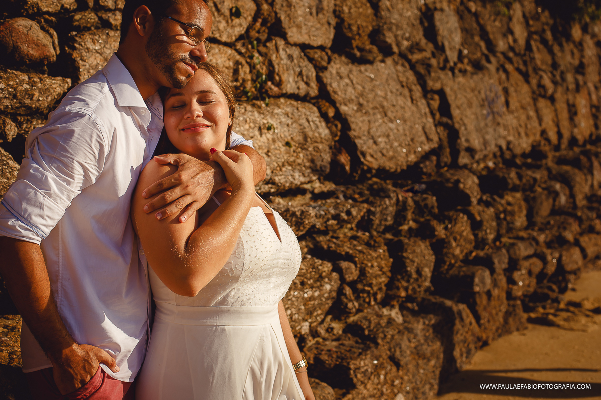 ensaio-pre-wedding-midia-e-sidnei-praia-vermelha-urca-rj-paula-dau-fabio-figueiredo-fotografia