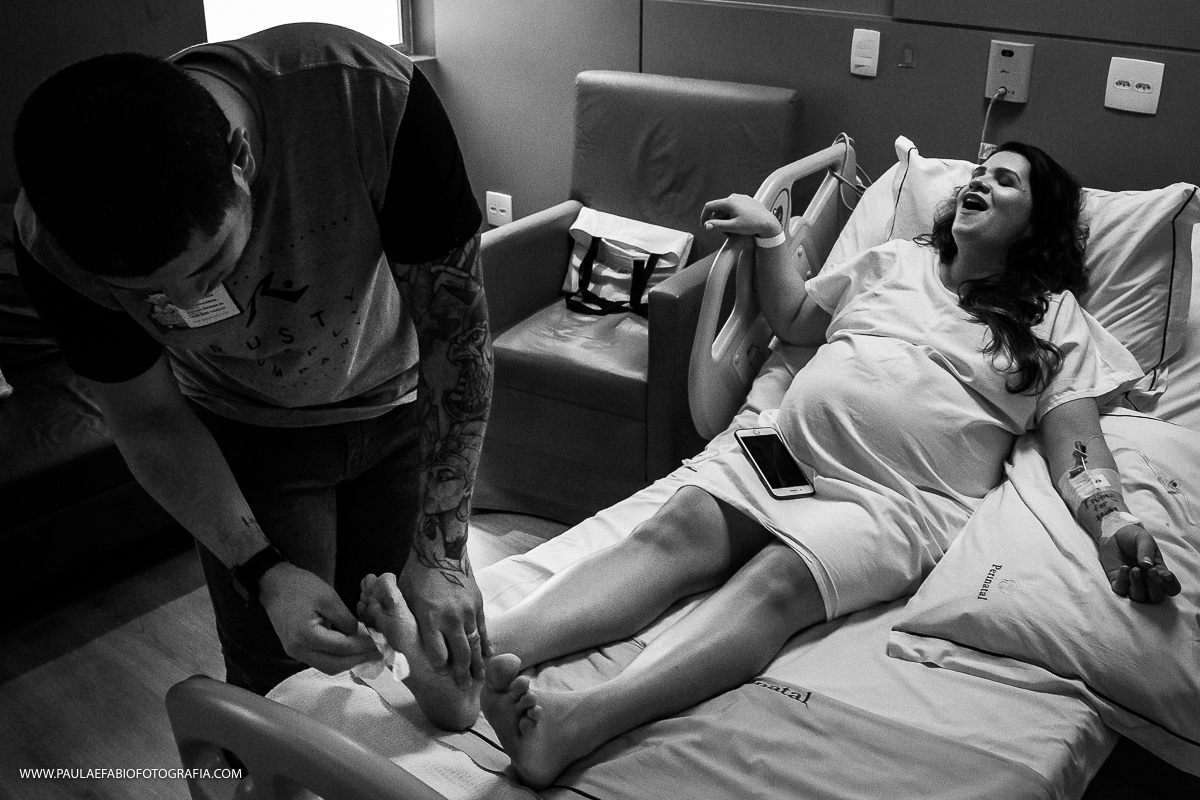 nascimento-parto-esperando-lara-maternidade-perinatal-laranjeiras-rj-clarissa-jeziel-paula-dau-fabio-figueiredo-fotografia