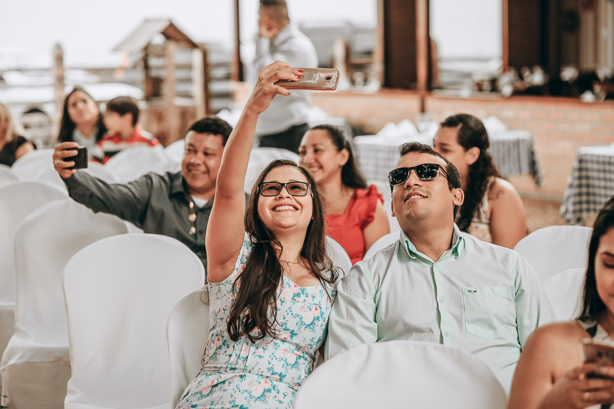 CONVIDADOS DE CASAMENTO 